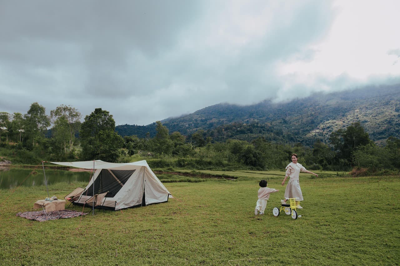 キャンプ場スタッフ